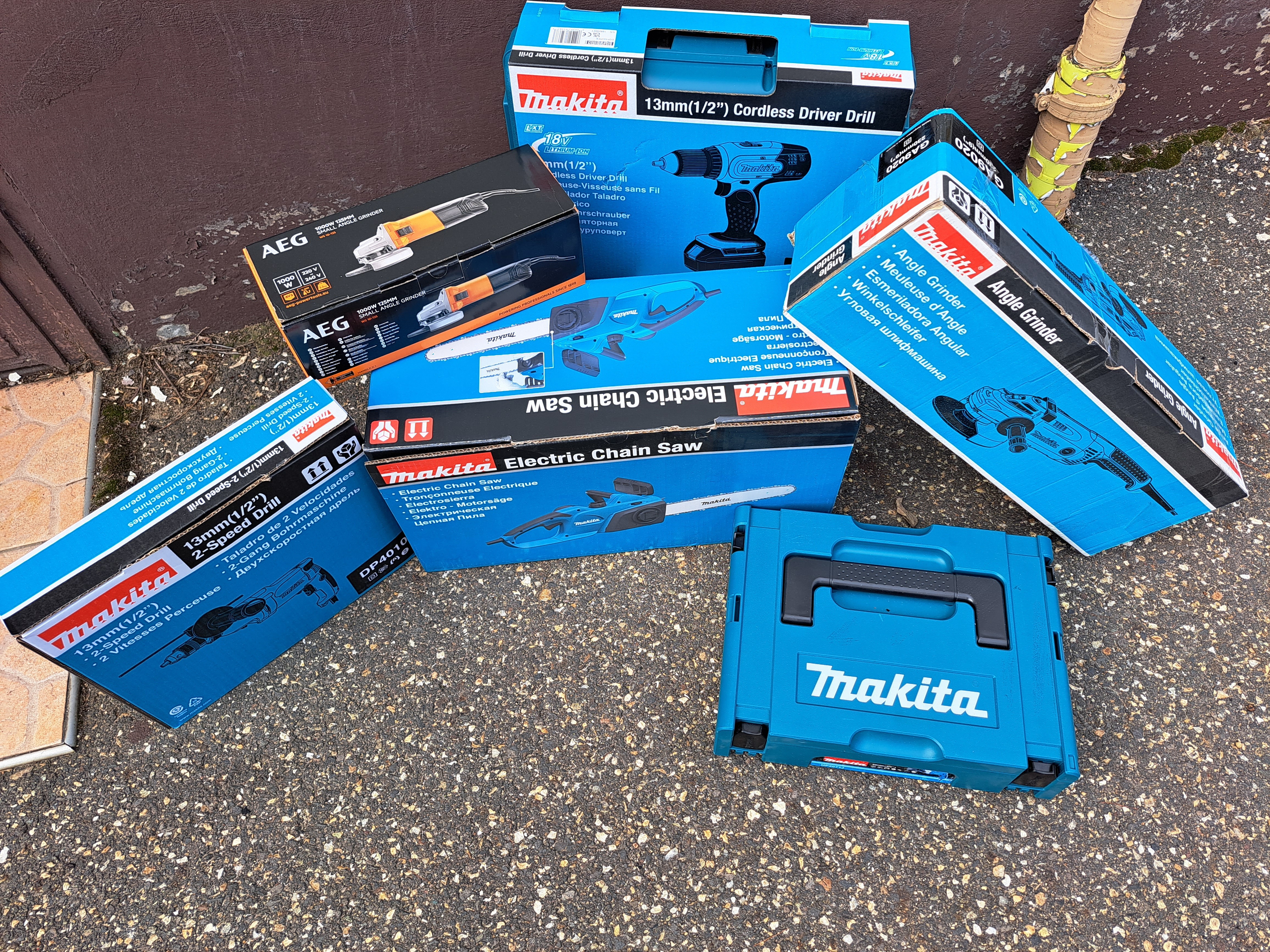 flexek fúrók fűrészek