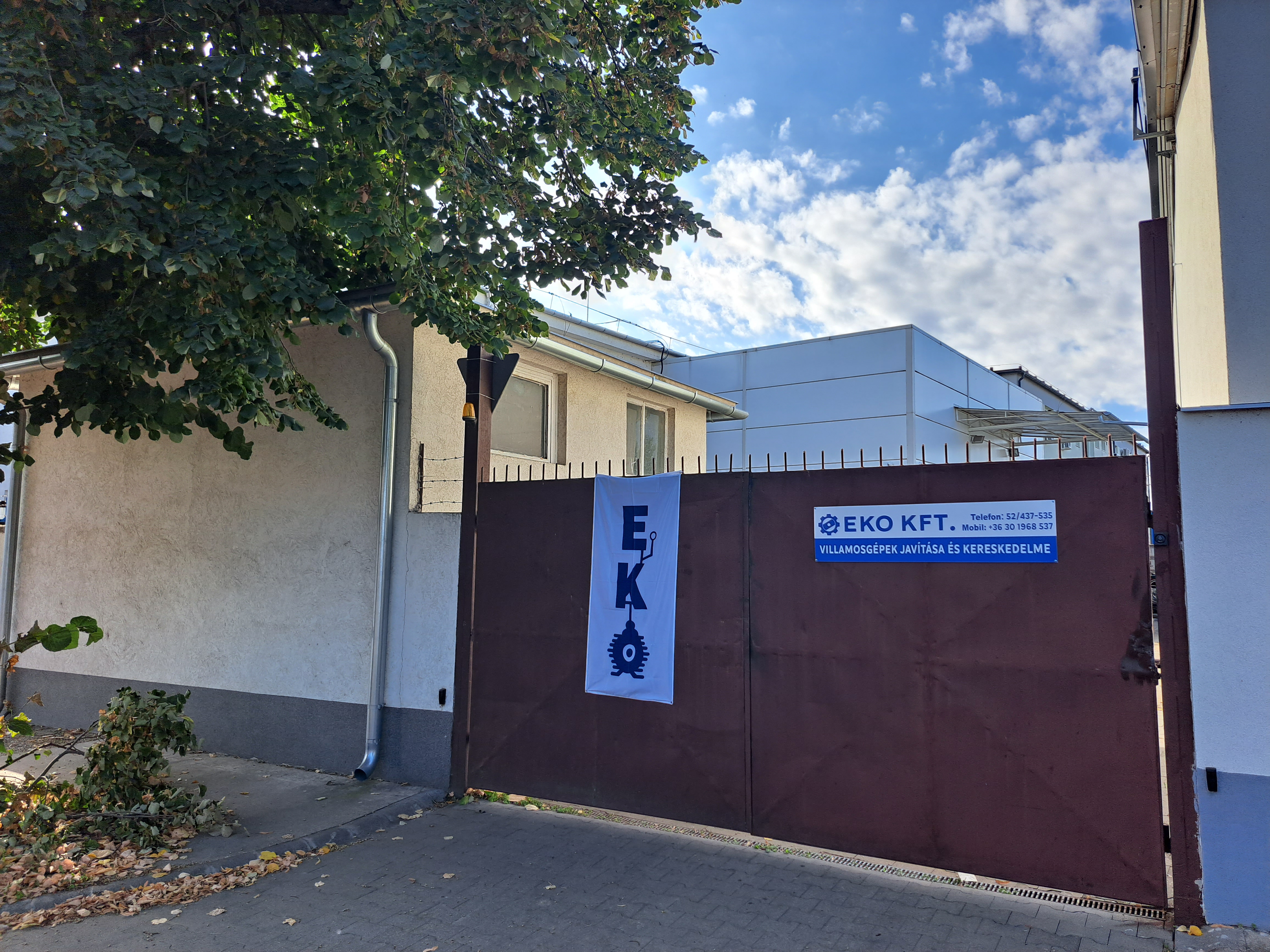 Ipari bejárat Tengerész utcán